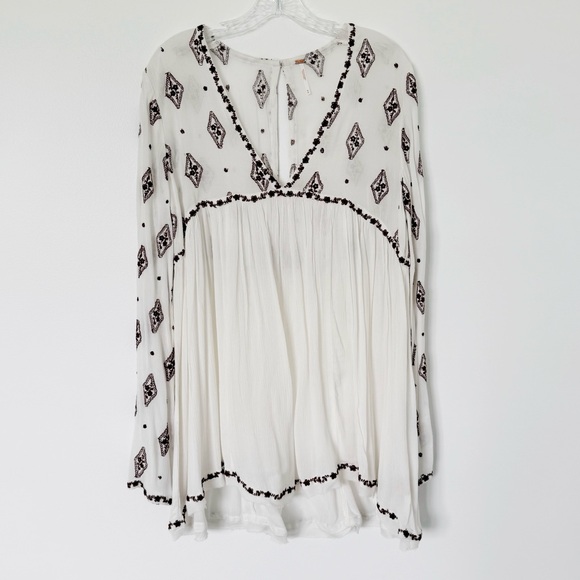Free People Diamond Embroidery Off White Tunic Blouse Top Size Medium - Picture 4 of 7